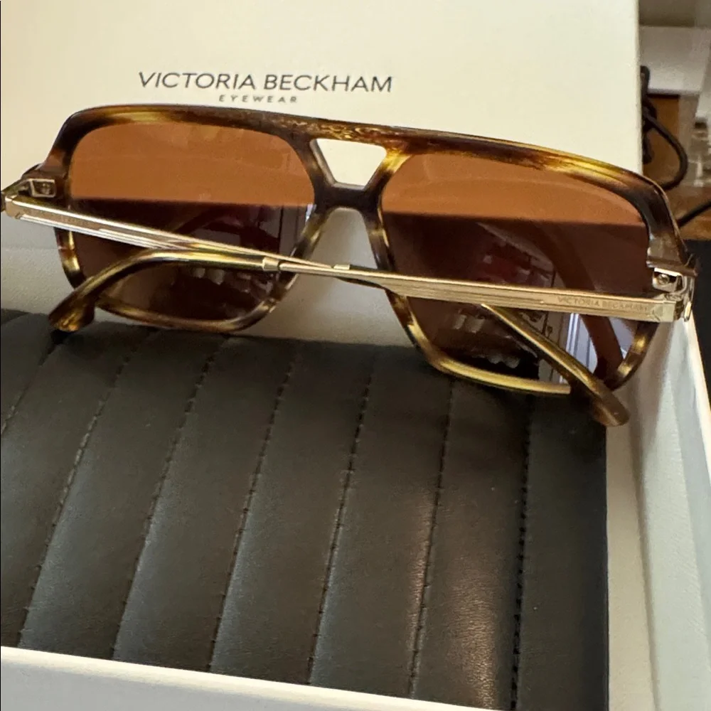 Victoria Beckham Navigator sunglasses - Picture 5 of 7